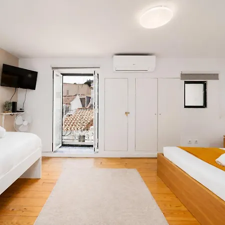 Apartment Nexto To Sao Jorge Castle